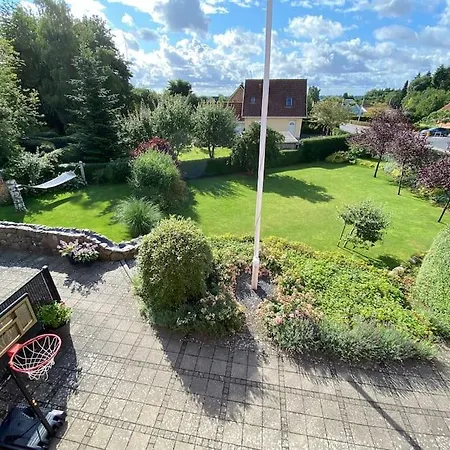 Wonderful House & Garden Villa Tommerup