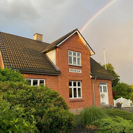 Villa Wonderful House & Garden Tommerup